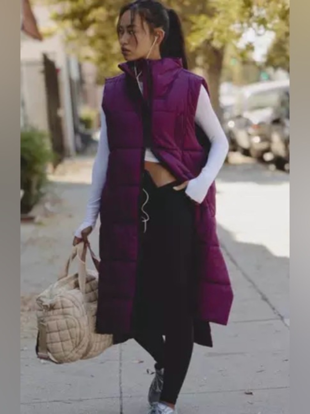 Free People On The Move Packable Puffer Vest. NWT. Black cherry - Picture 4 of 4